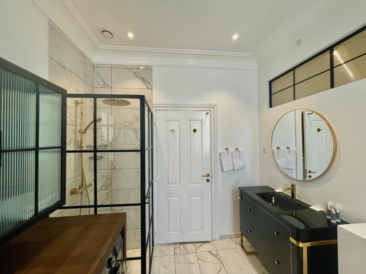Beautiful 3 Bedroom Flat Next To The Marble Church Kopenhagen Exterior foto